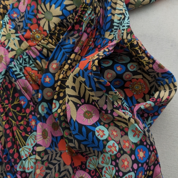 Closet London • Ditzy Floral Skater Dress - Picture 6 of 10